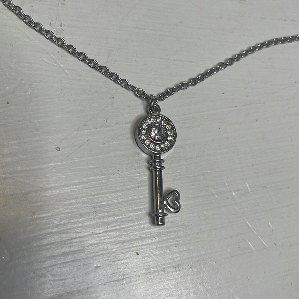 Key necklace - Picture 2 of 3